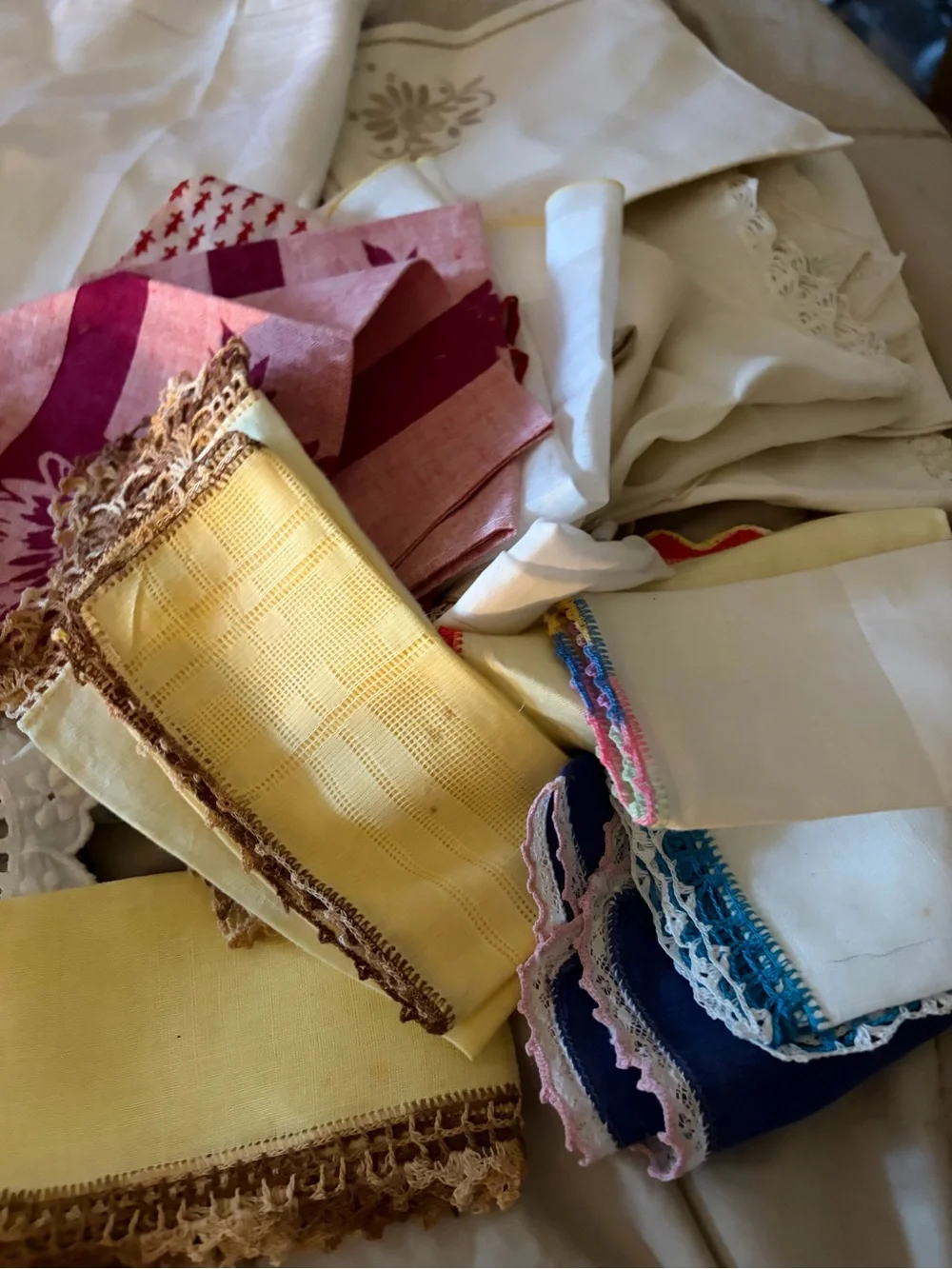 Big Ole of Vintage Linen